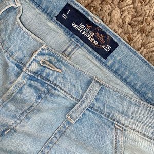 Womens Vintage Boyfriend Jeans!!